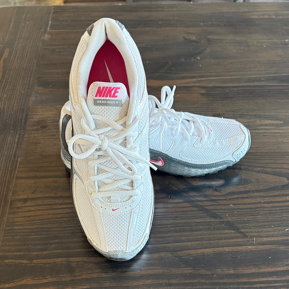 Nike Women's White and Gray Sneakers with Pink Accents - Picture 4 of 4